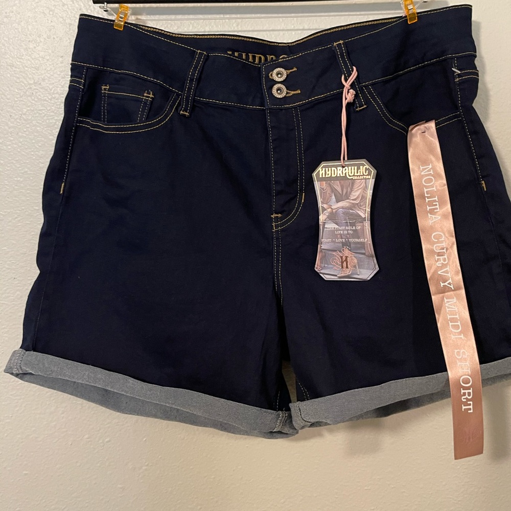 Hydraulic Jean Shorts